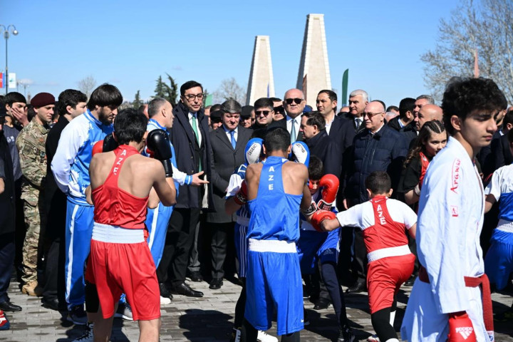 Qazax şəhərində müxtəlif idman növləri üzrə nümunəvi çıxışlar və sərgi təşkil olunub