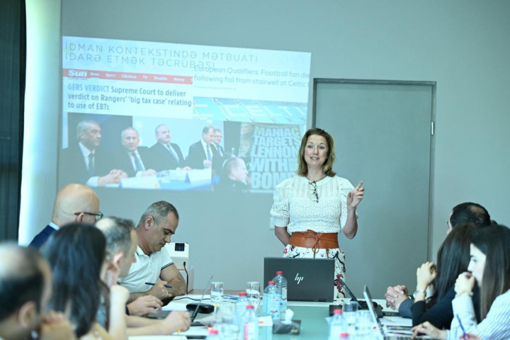 Mətbuat katibləri və media üzrə məsul şəxsləri üçün media və PR bacarıqlarının inkişafı üzrə təlim keçirilib