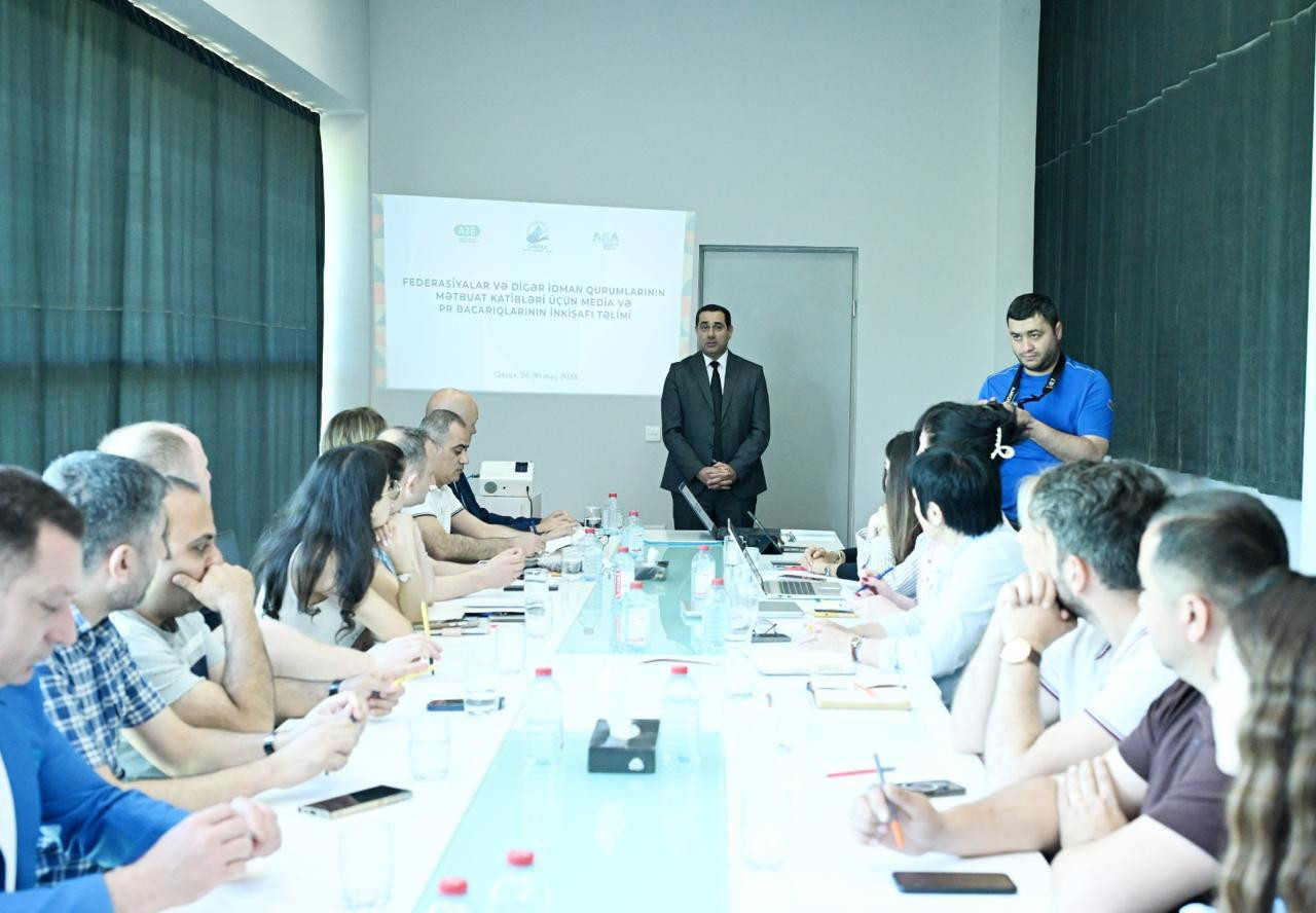 Mətbuat katibləri və media üzrə məsul şəxsləri üçün media və PR bacarıqlarının inkişafı üzrə təlim keçirilib