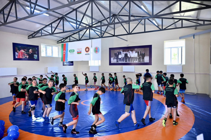Qazax rayonunun Daş Salahlı kəndində sərbəst güləş zalının açılış mərasimi keçirilib